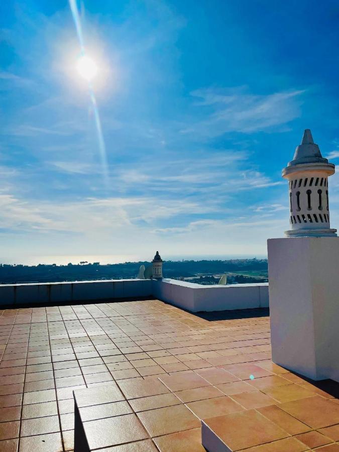 Ocean View Skyline Apartment ‚Hakuna Matata' Albufeira Eksteriør billede