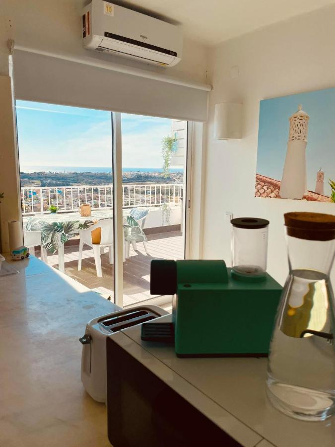 Ocean View Skyline Apartment ‚Hakuna Matata' Albufeira Eksteriør billede